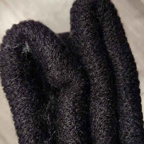 NWT Muk Luks Women's Thermal Slipper Socks Fits shoe sz 6-10 slip resist… - Picture 2 of 6